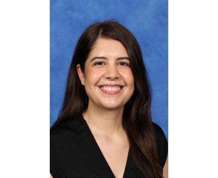 Copy of DA - Gallery - Staff Portraits - Emily